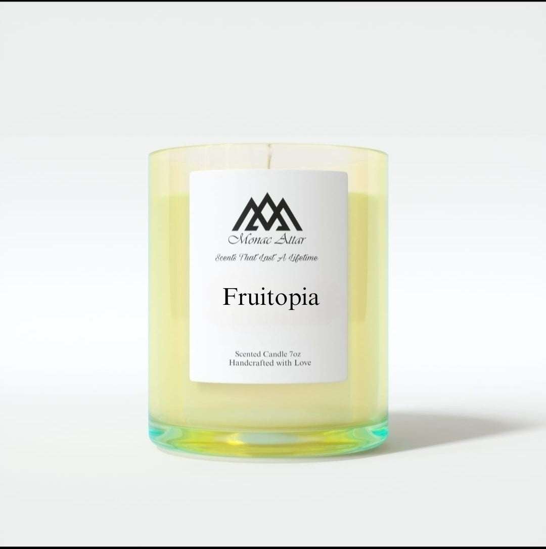 Fruitopia Candle gourmand candle, luxury scent, a tropical fruity fusion transforming into a cocktail with added rum 